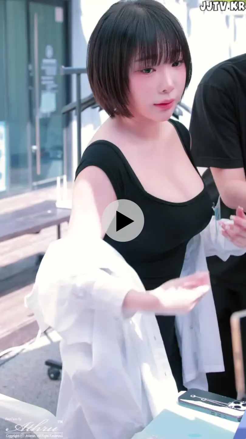 강인경 팬싸인회 미시룩...gif 1번째 미디어